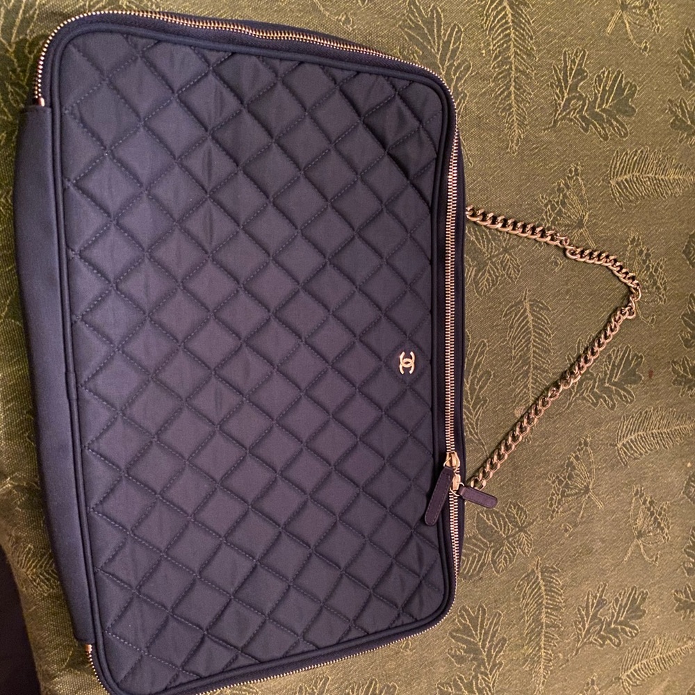 Chanel laptop bag with chain limited edition EUC